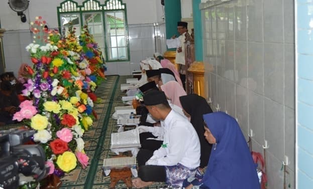 Tradisi Sedekah Kampung Di Desa Kacung Kecamatan Kelapa Kabupaten Bangka Barat